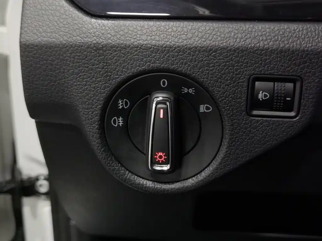 Volkswagen C-TREK 2019 2018 1.5L Automatic Comfort