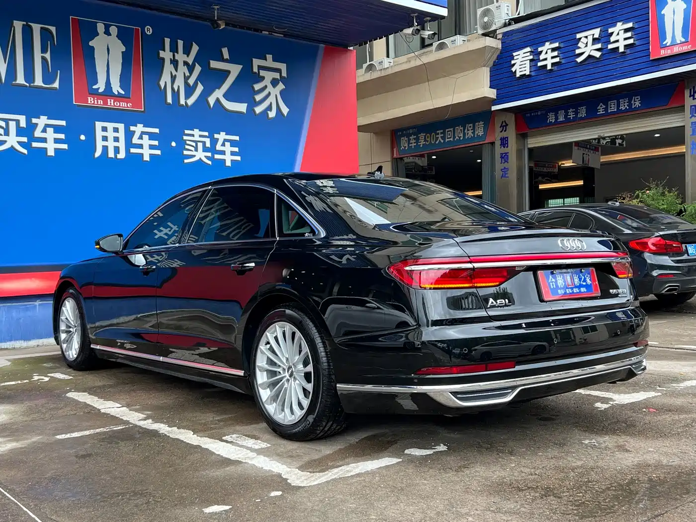 Фото 31 - Audi A8