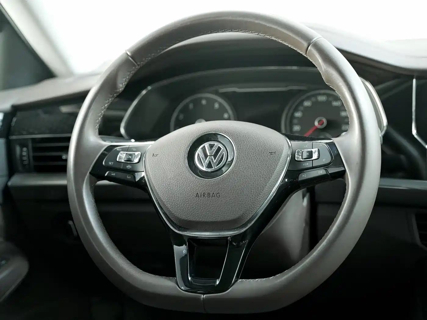Volkswagen Passat 2019 330TSI Elite Version China VI фото 5
