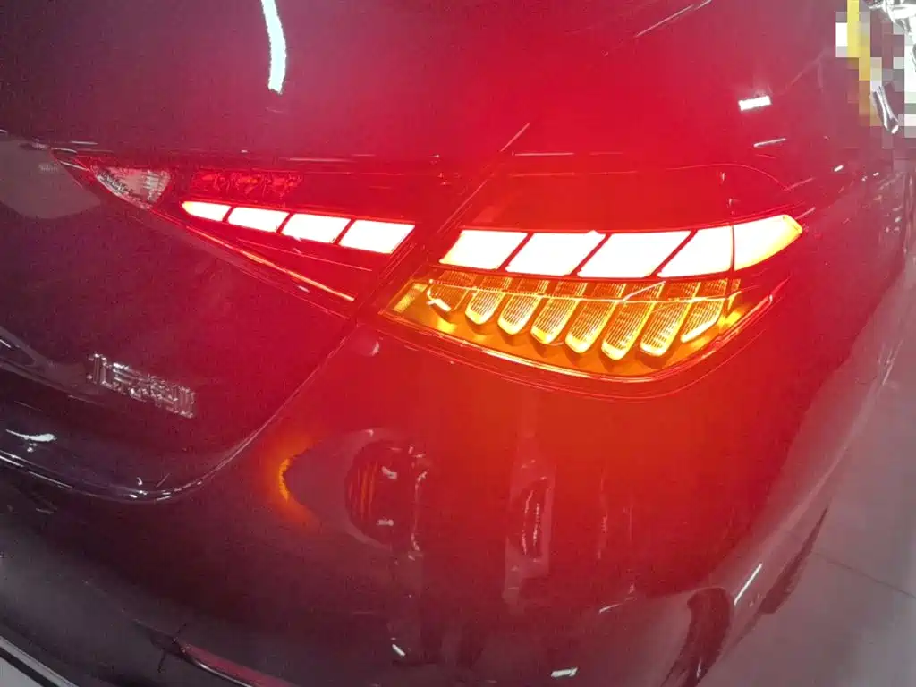 Mercedes-Benz C-Class New Energy 2024 Facelift C 350 eL фото 24