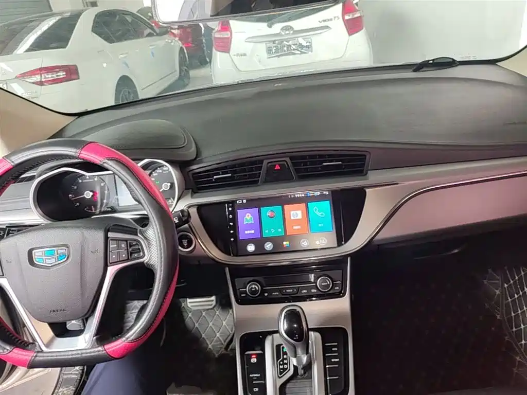 Photo 10 - Geely Emgrand GS