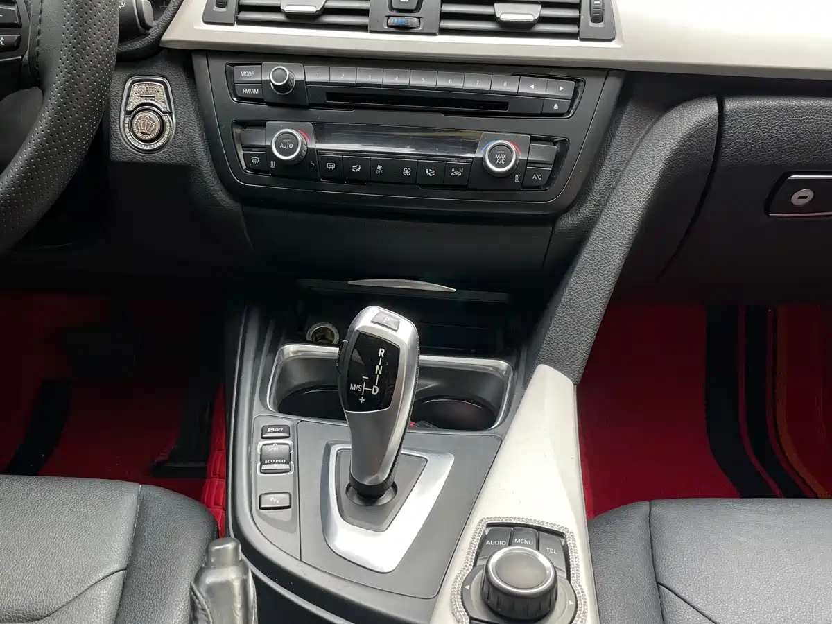 BMW 3 Series 2015 320Li Super Joy Fashion фото 18
