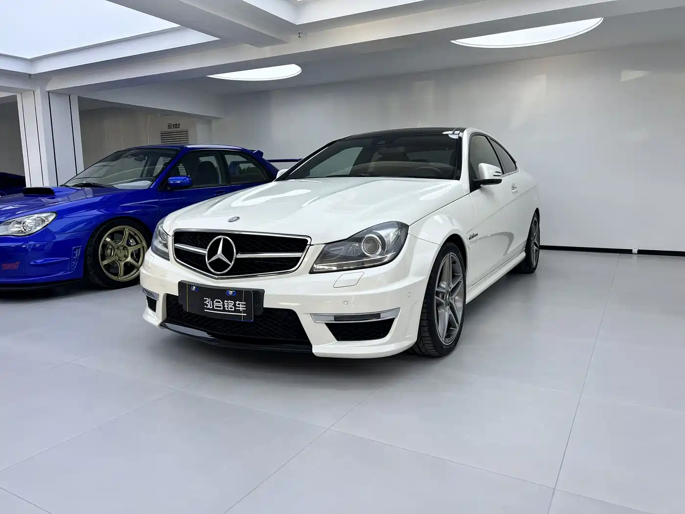 Mercedes-Benz C-Class AMG 2012 AMG C 63 Coupe Dynamic