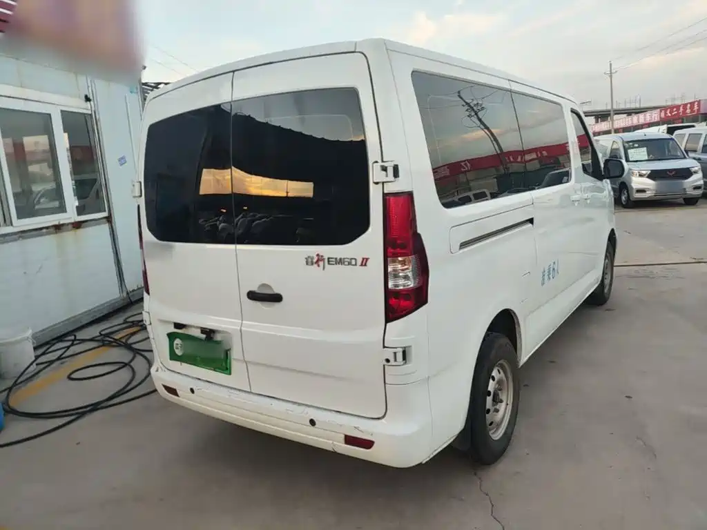 Changan Kaicheng Changan Ruixing EM60 2025 2025 Elite Model 6-seater 300km Dual Doors