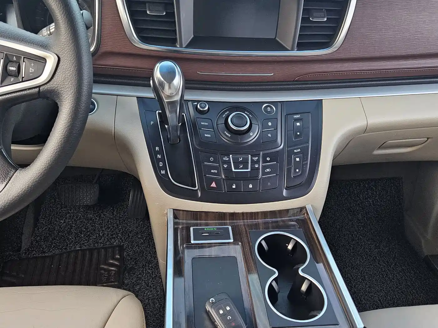 Buick GL8 2017 25S Comfort China V фото 10