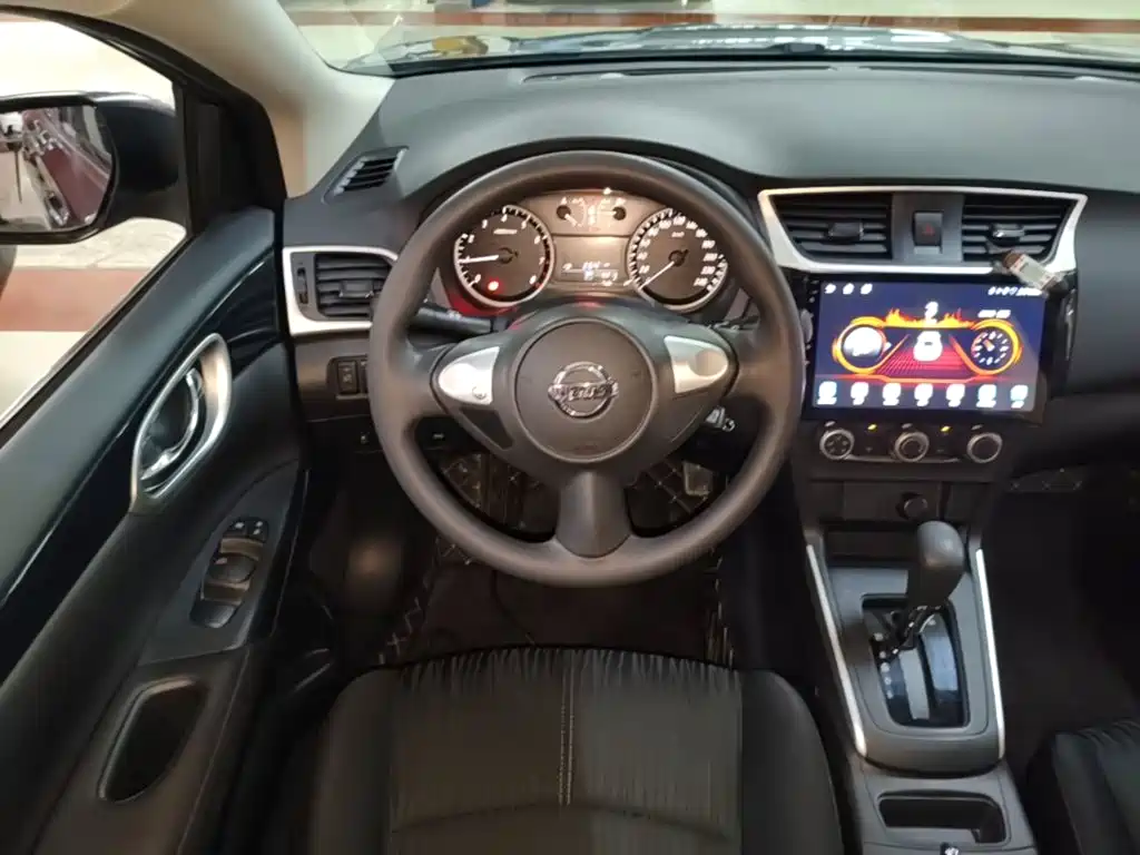 Nissan SYLPHY, миниатюра 11