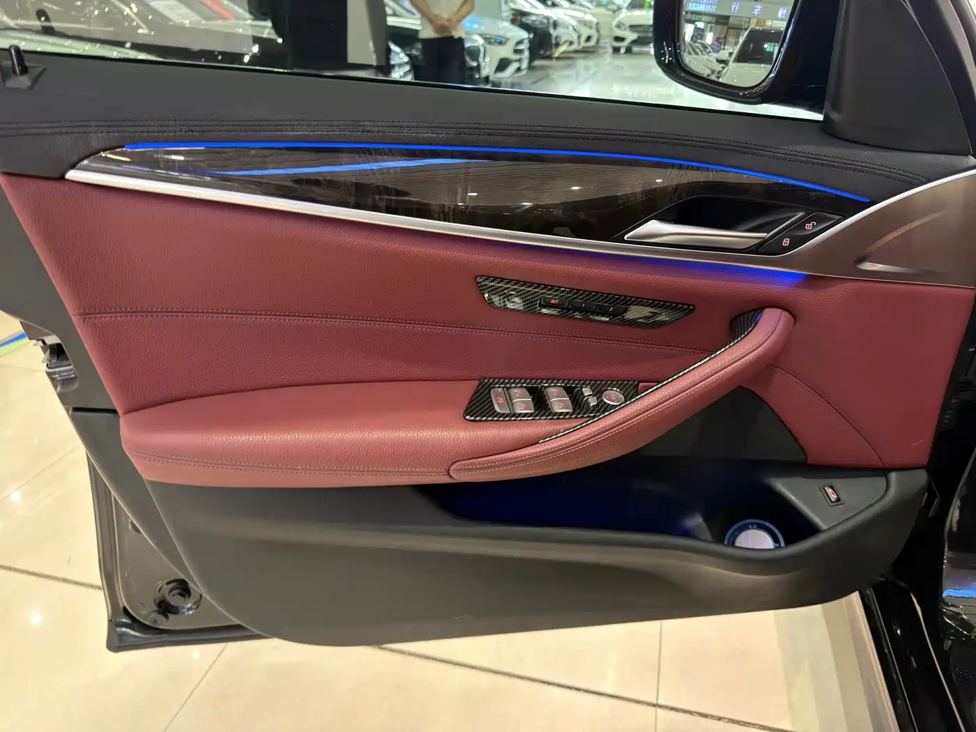 BMW 5 Series 2018 Facelift 530Li Leading M Sport Package фото 12