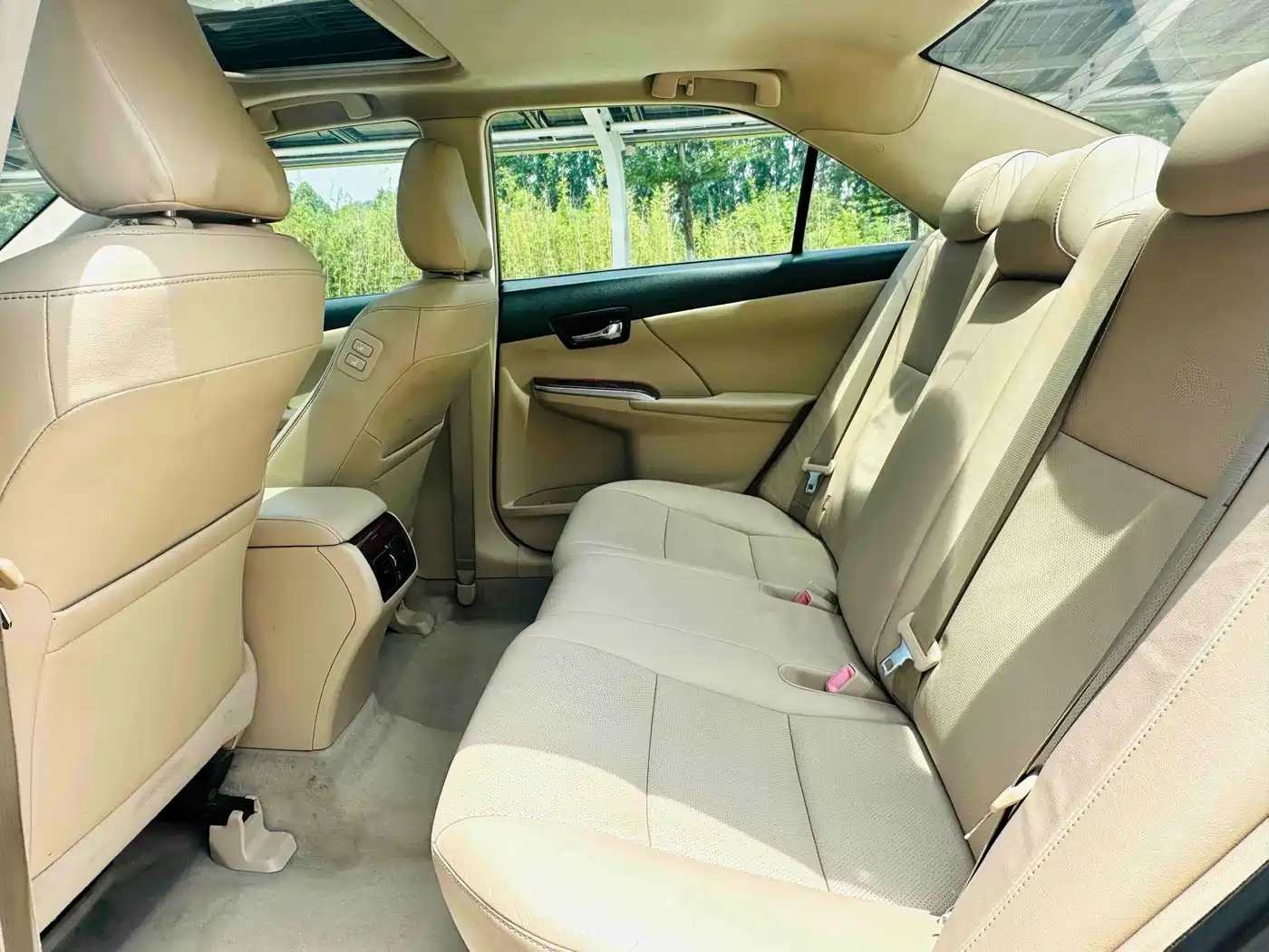 Toyota Camry 2012 2.5G Luxury Edition фото 11