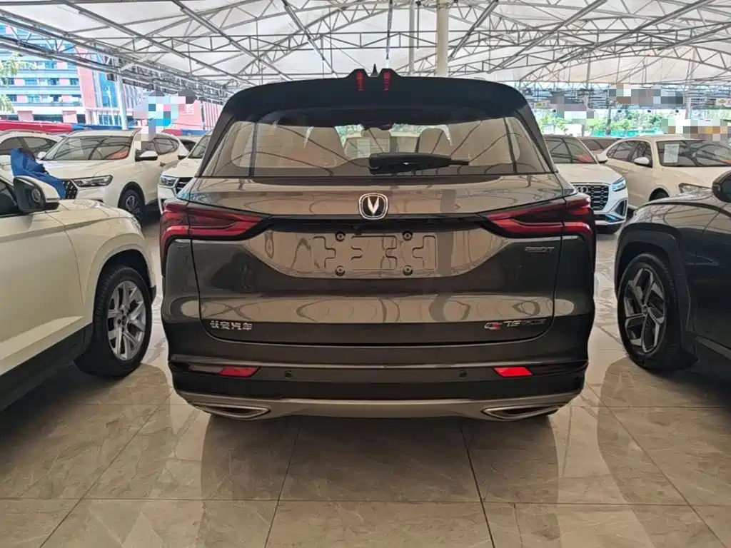 Фото 6 - Changan CS75 PLUS