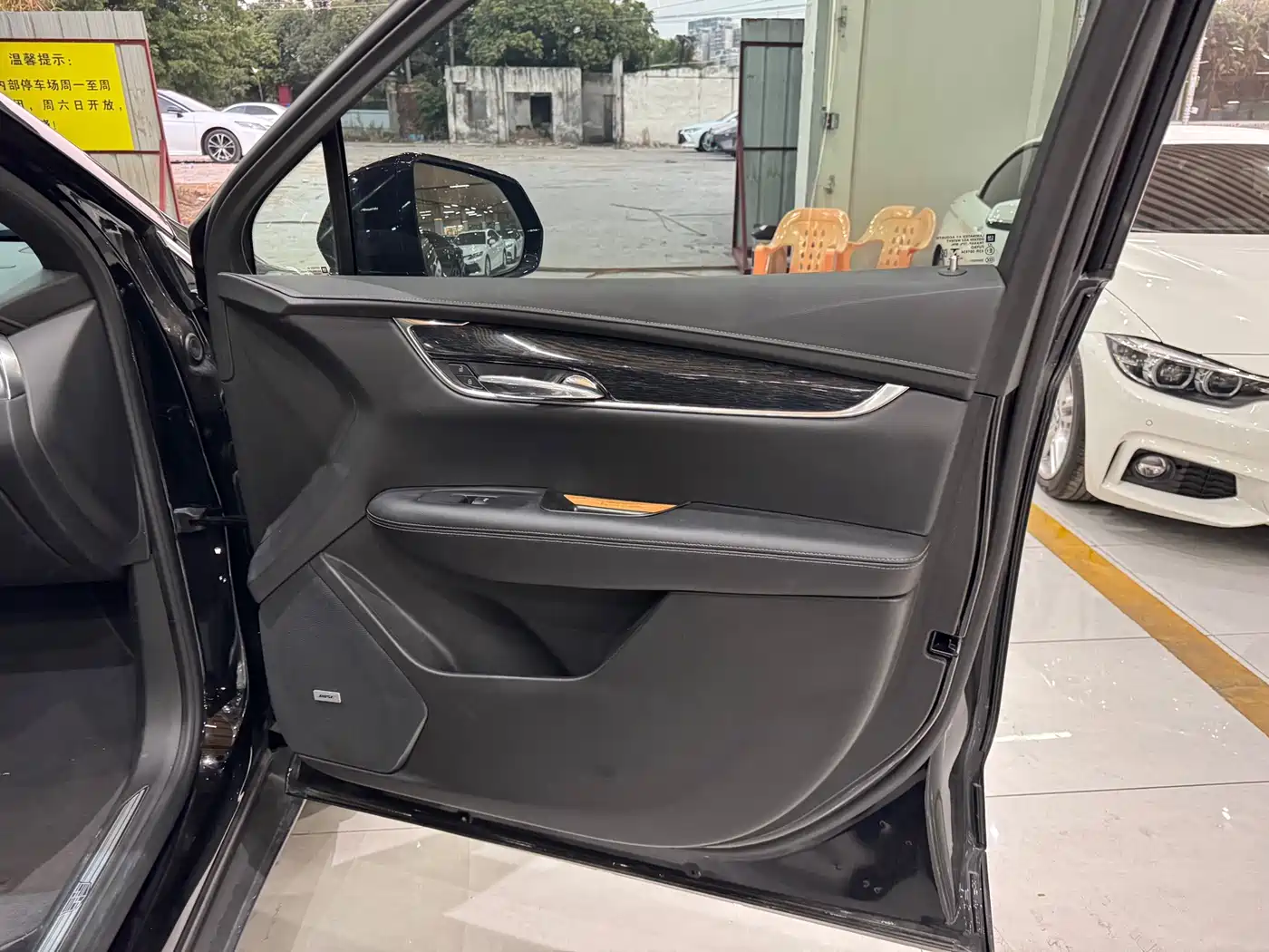 Cadillac XT5 2022 2.0T 2WD Luxury фото 14