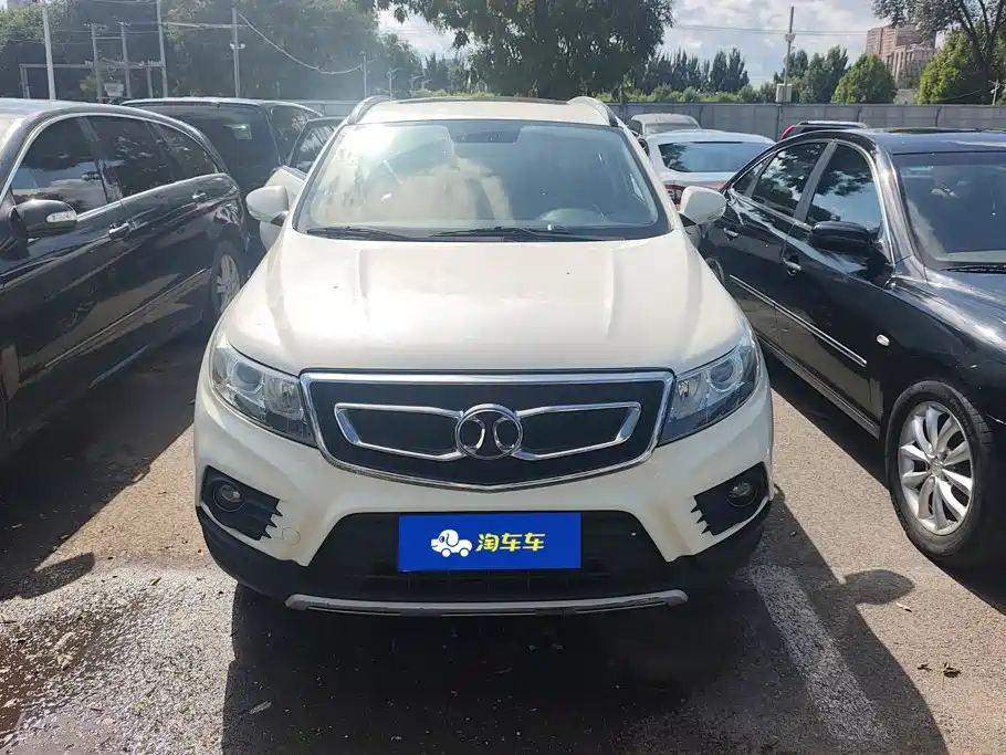 BAIC Senova X55 2016 2016 1.5T CVT Elite Edition