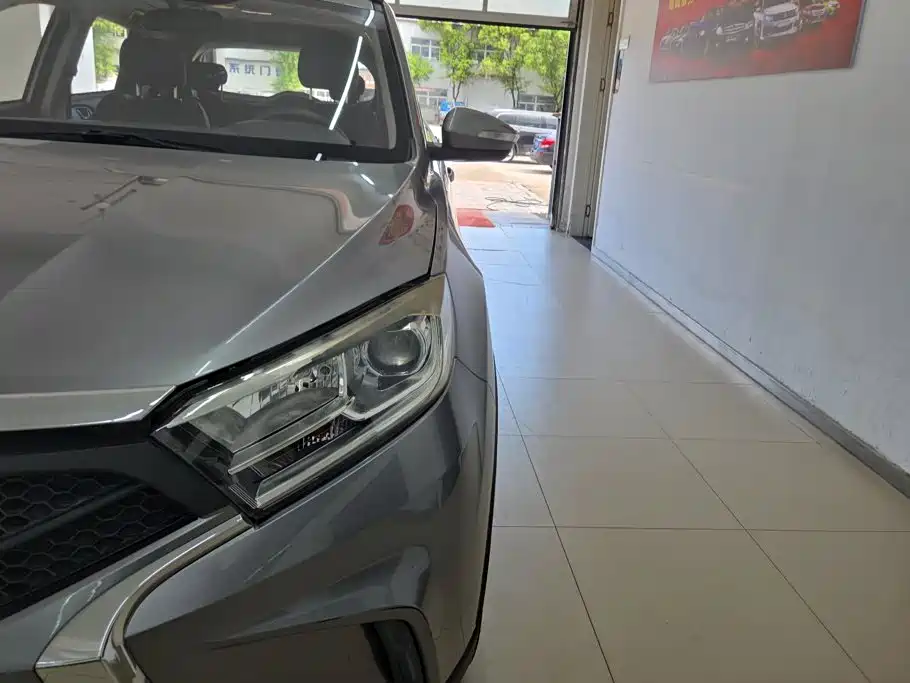 2018 Landwind X2