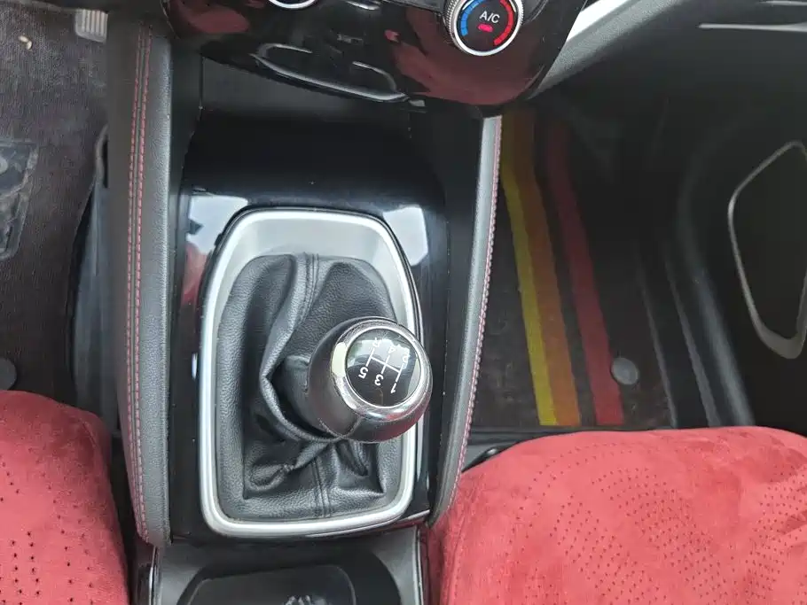 Zhonghua V3 2020 2016 1.5L Manual Basic