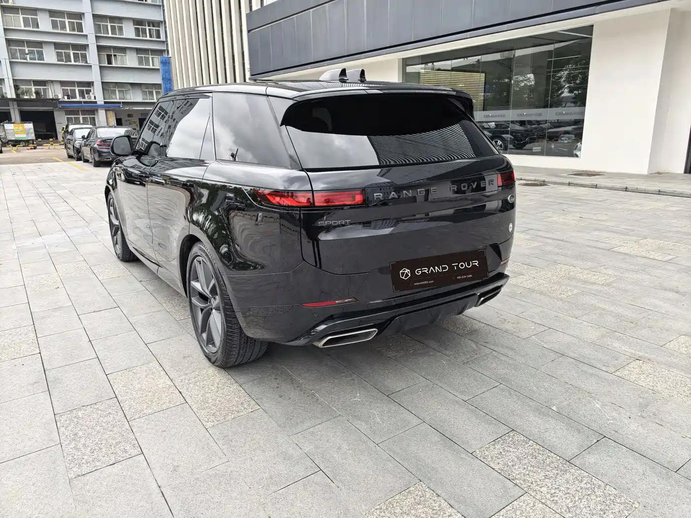 Land Rover Range Rover Sport 2025 2025 400PS Dynamic SE