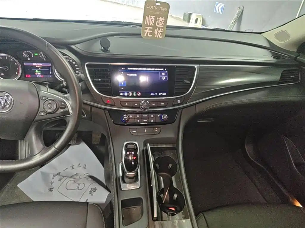 Buick LaCrosse 2019 28T Luxury Edition фото 13