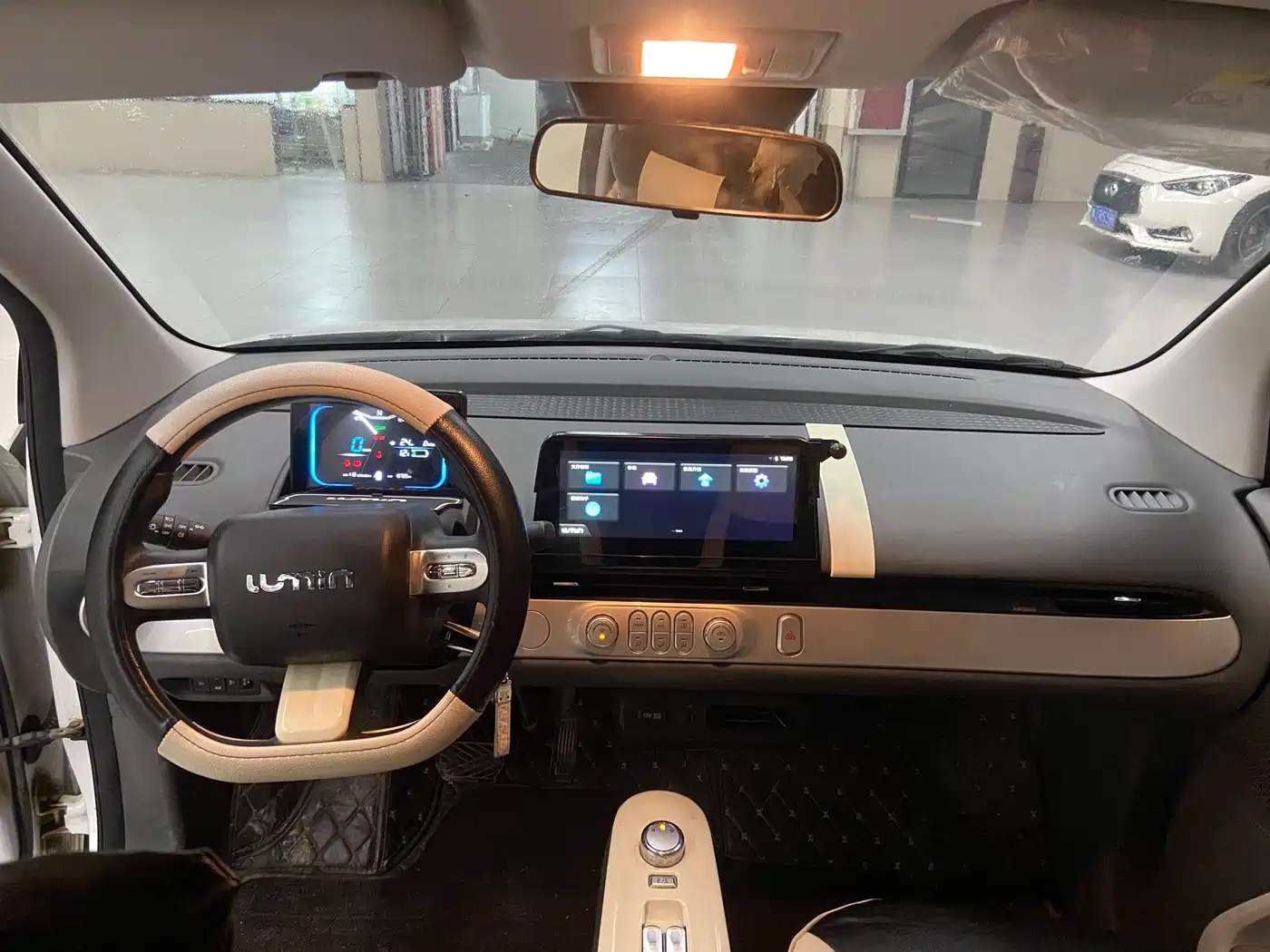 CHANGAN CHANGAN LUMIN