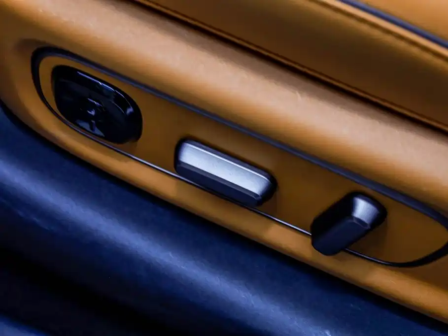 Li Auto Li i8 2025 2025 Standard Edition
