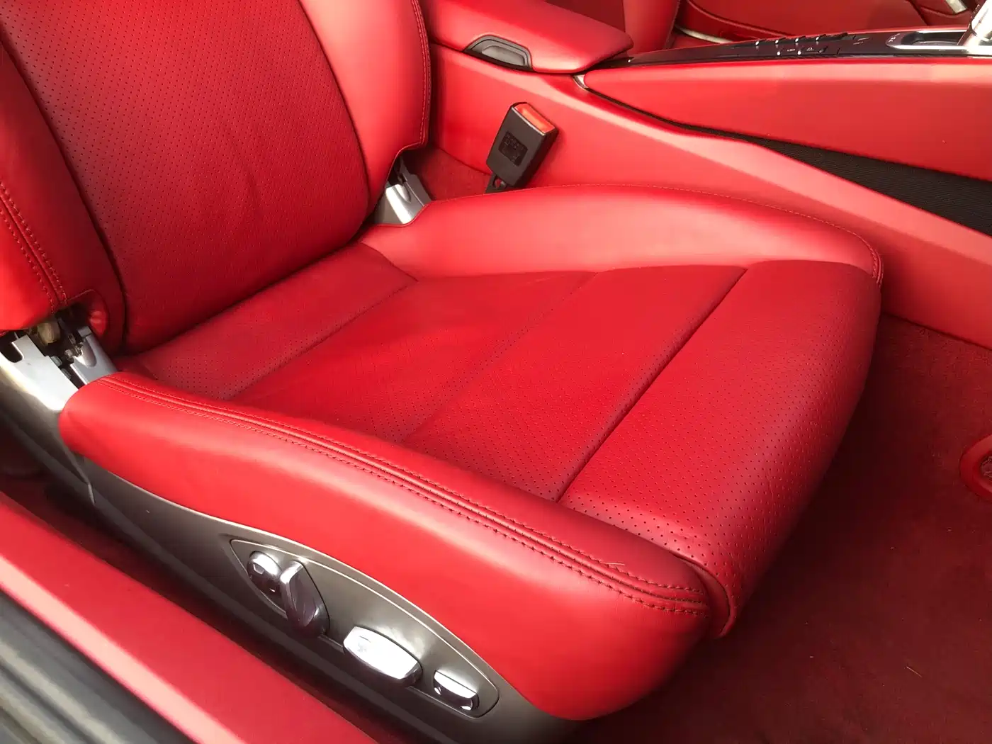 Porsche 911 2012 Carrera S 3.8L фото 17