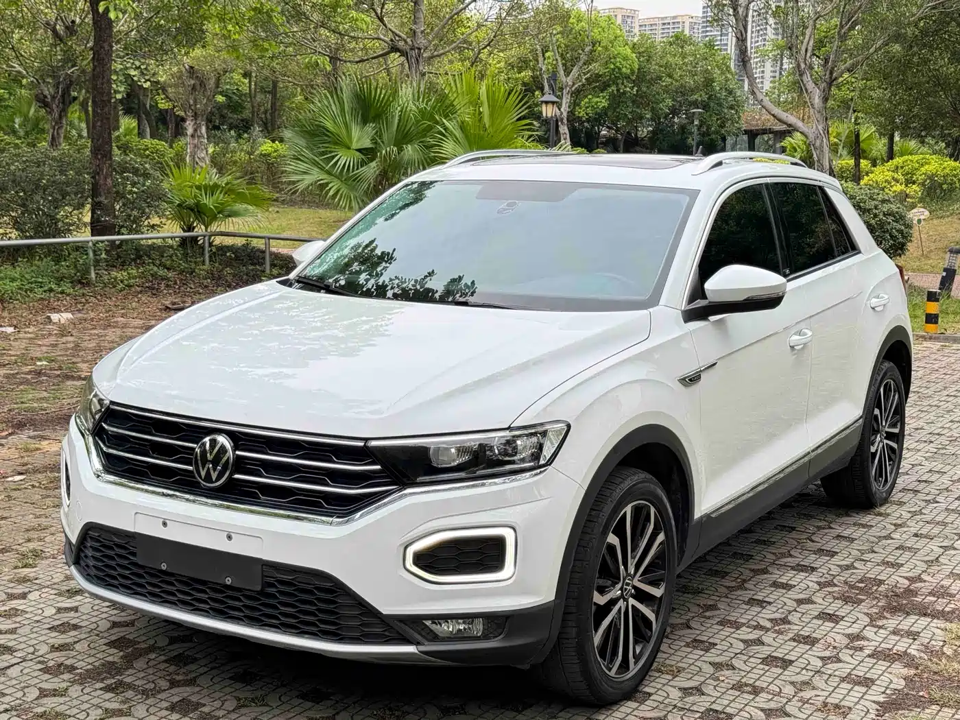Volkswagen T-ROC 2022 280TSI DSG 2WD Comfort PLUS