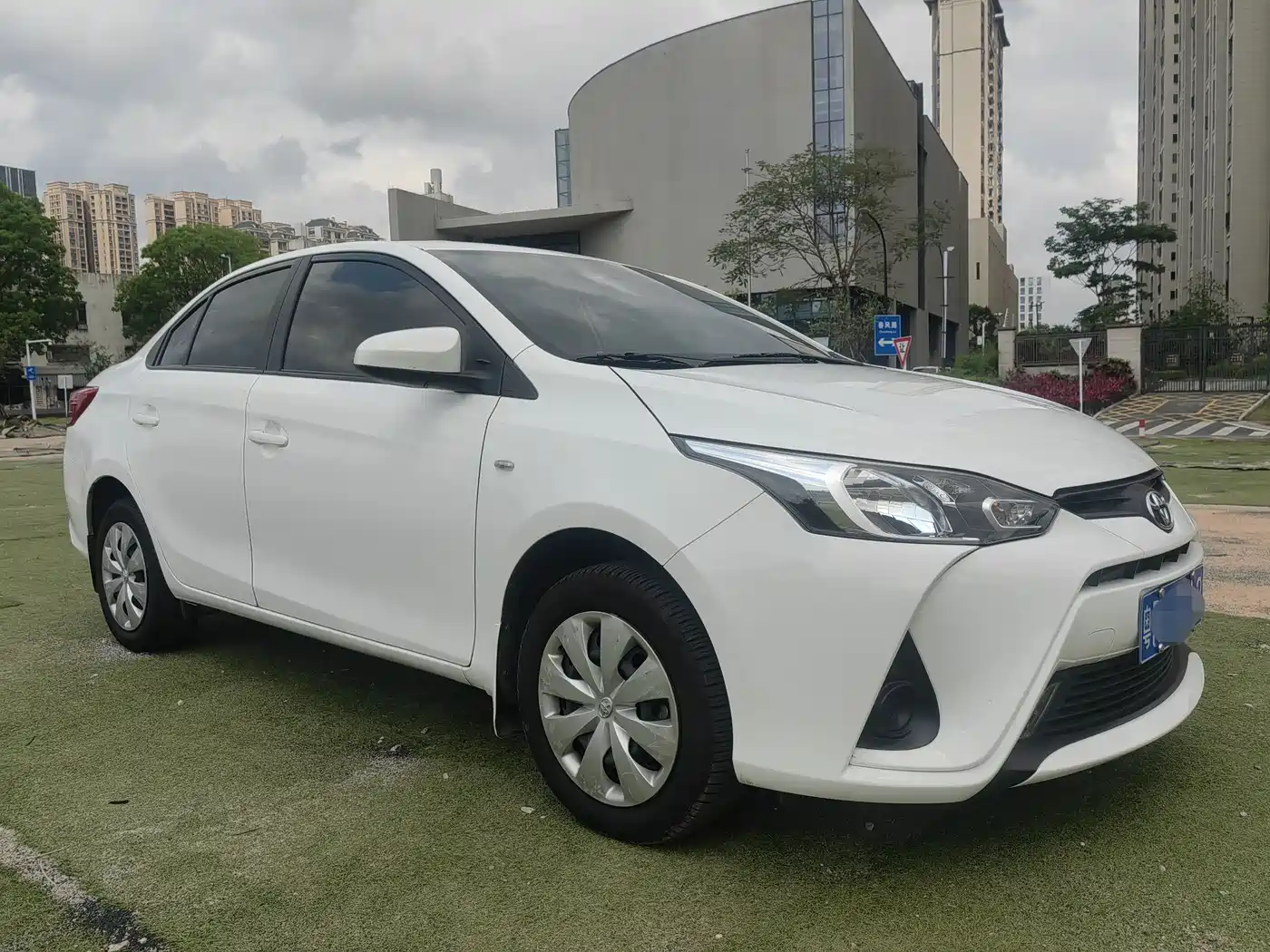 Toyota YARiS L Zhi Xiang 2019 1.5E CVT Charming China VI фото 5