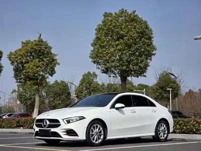 Mercedes-Benz A