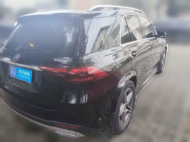 Mercedes-Benz GLE 2024 GLE 450 4MATIC Sport — фото 2