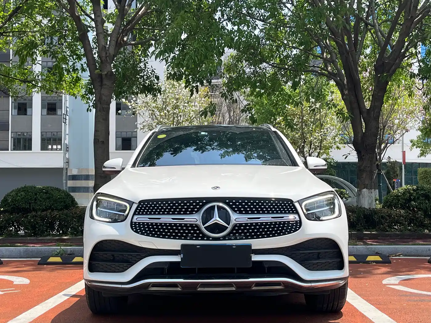 Mercedes-Benz GLC 2021 GLC 260 L 4MATIC Luxury фото 2