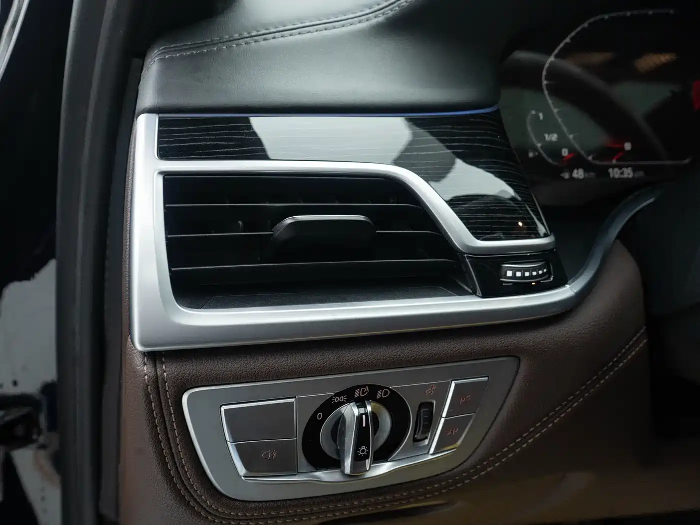 BMW 7 Series 2019 Facelift 730Li M Sport Package фото 11