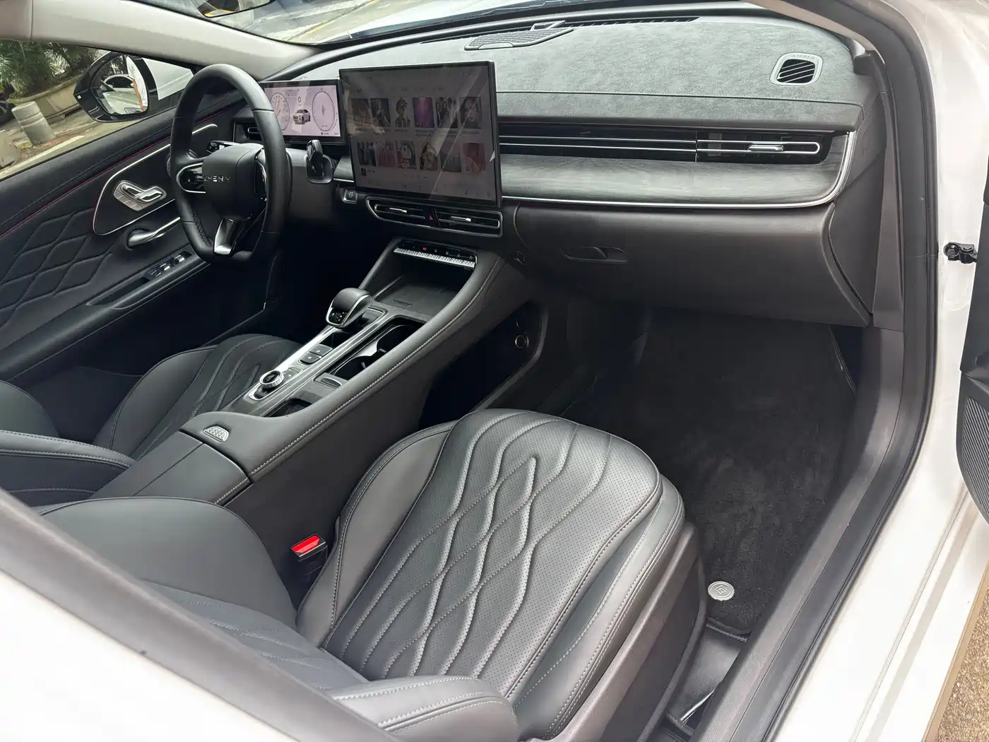 Chery Arrizo 8 PRO 2026 2025 Pro 2.0T Luxury