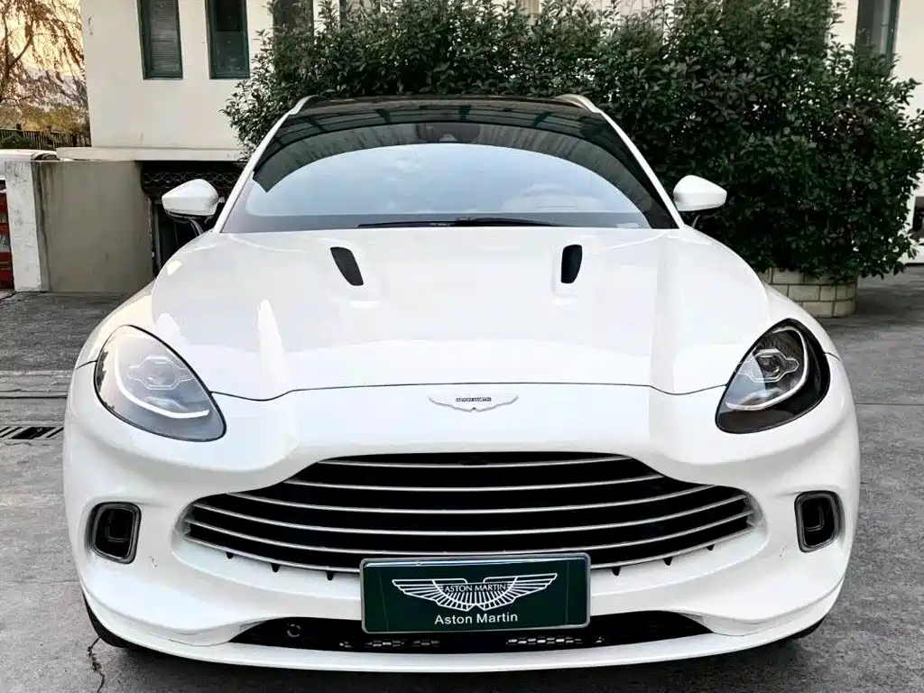 Aston Martin DBX 2022 2022 3.0T STRAIGHT-SIX