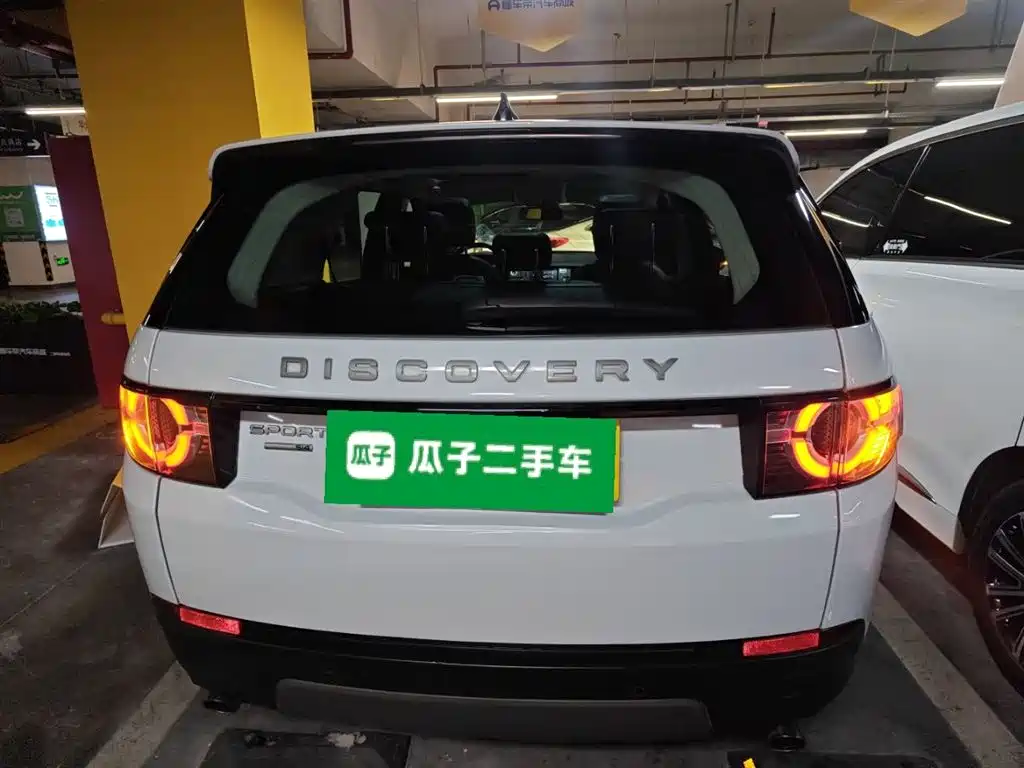 Land Rover Discovery Sport 2017 2.0T SE фото 4