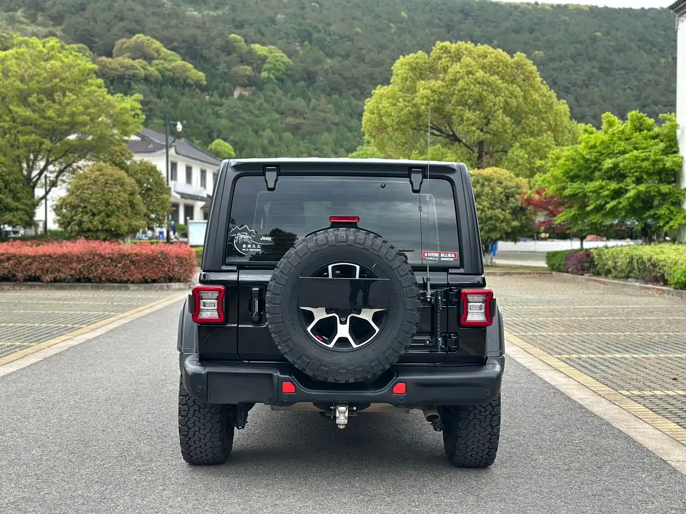 JEEP WRANGLER