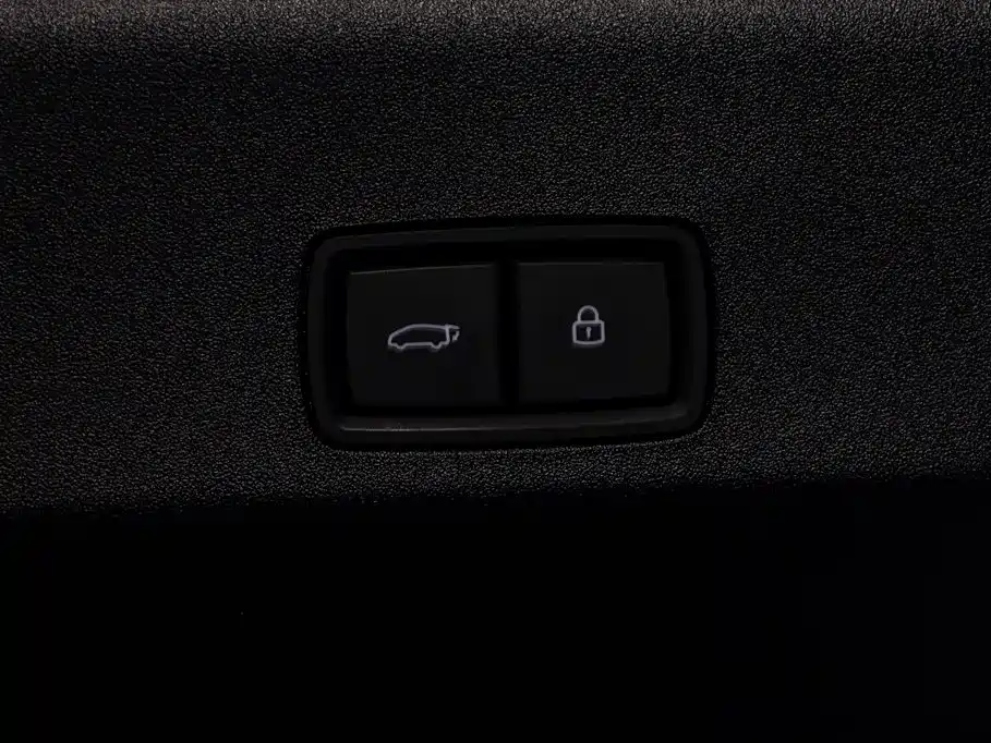 Li Auto MEGA 2025 2025 Ultra Smart Renewal Edition