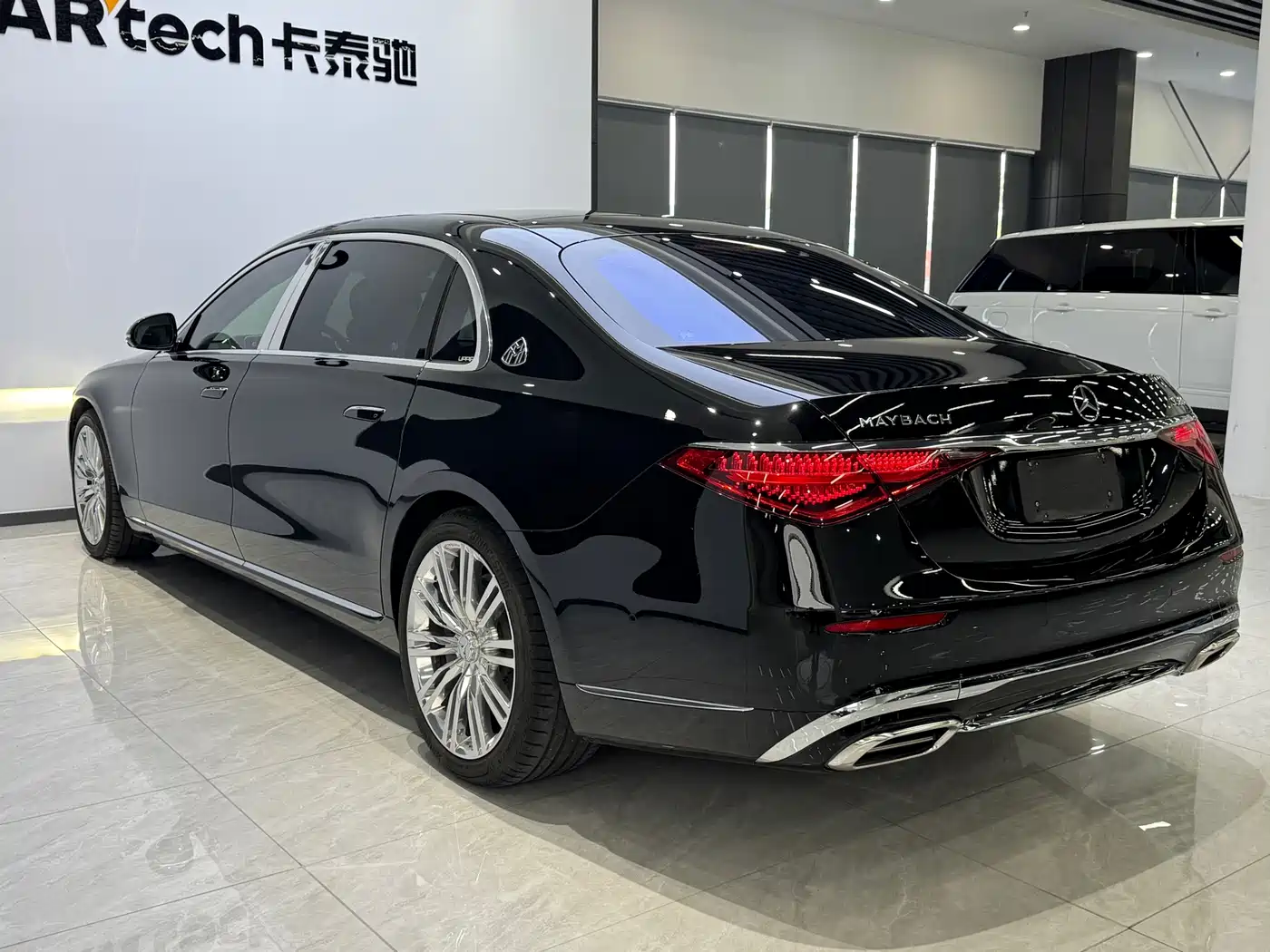 Mercedes-Benz Maybach S-Class 2023 Facelift S 580 4MATIC фото 6