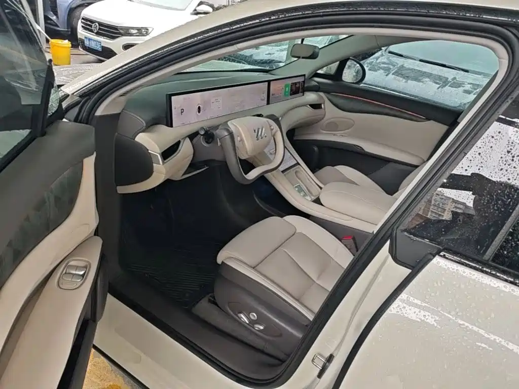 IM Motors IM LS6 2024 2023 Max Standard Edition