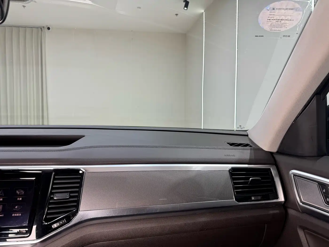 Volkswagen Teramont 2019 380TSI 4WD Luxury Edition China VI фото 29