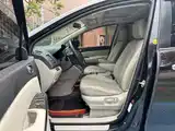 Фото 8 - Mazda 8