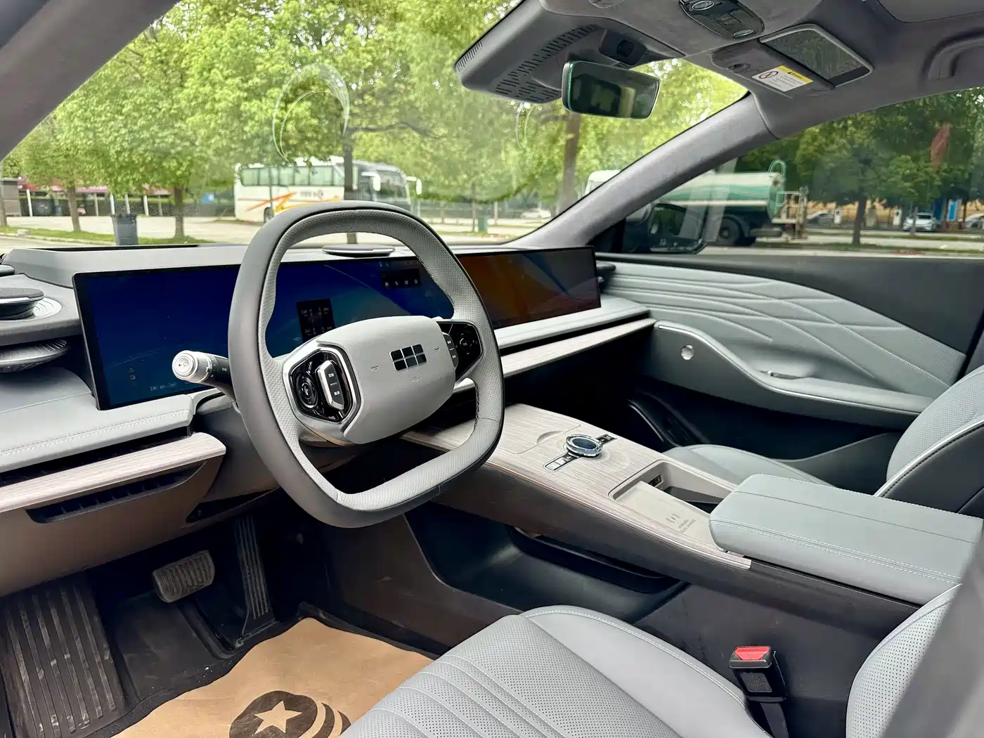 Geely Galaxy Galaxy E8 2024 2024 665km RWD Starship Voyager Edition