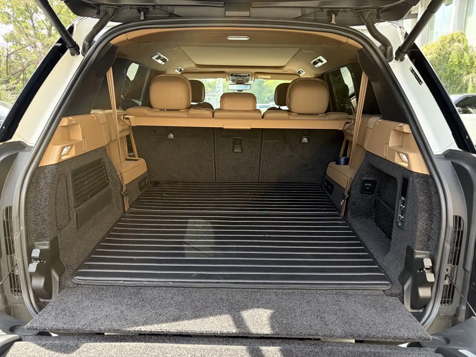 Фото 21 - Land Rover Range Rover