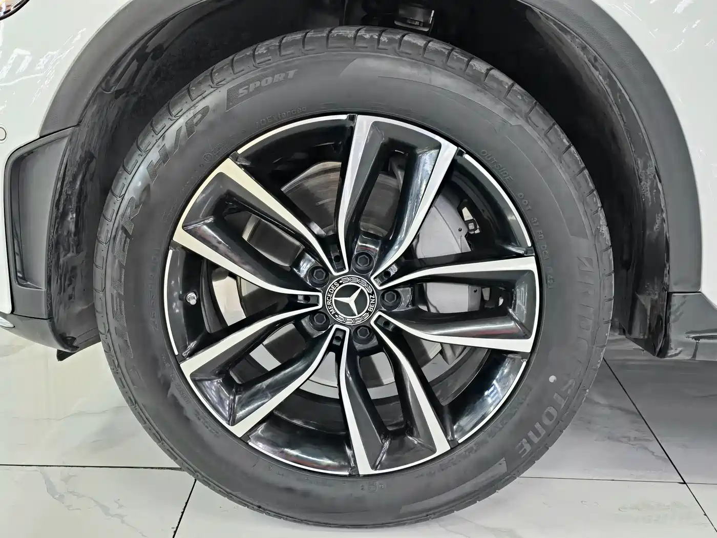 Mercedes-Benz GLC 2021 GLC 260 L 4MATIC Luxury фото 4