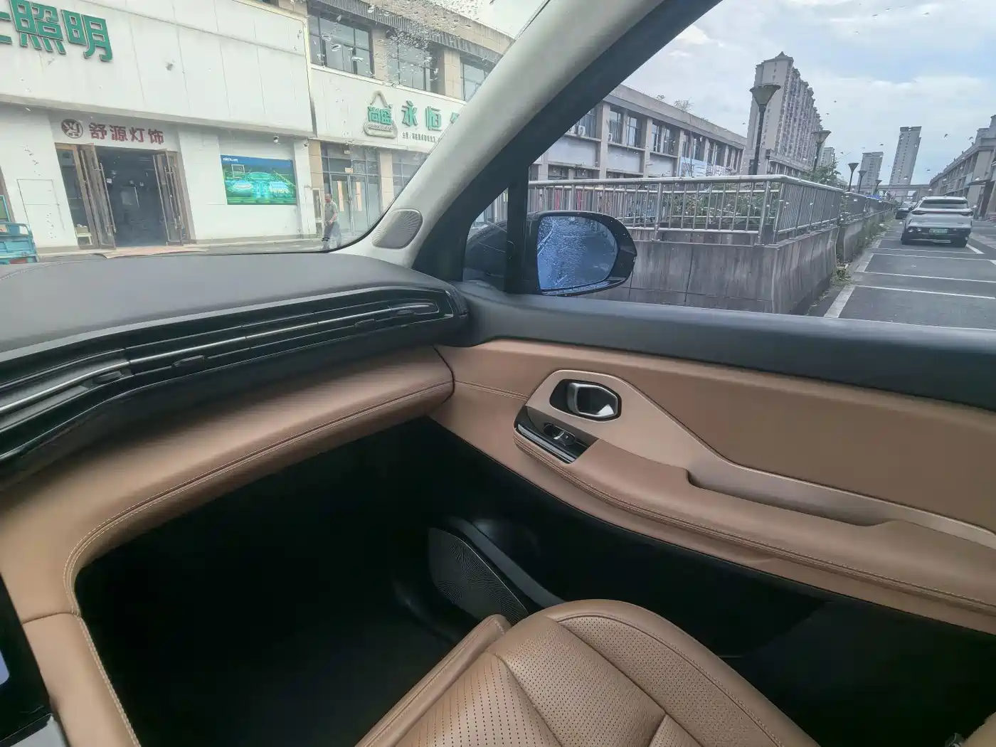 NIO ES8 2018 2018 Founder Edition