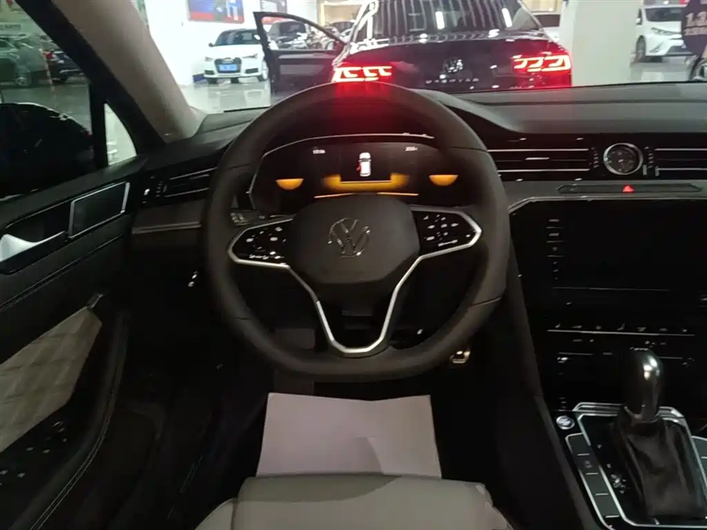 Volkswagen Magotan 2023 2 Million Units Anniversary Edition 330TSI DSG Leading Type фото 7