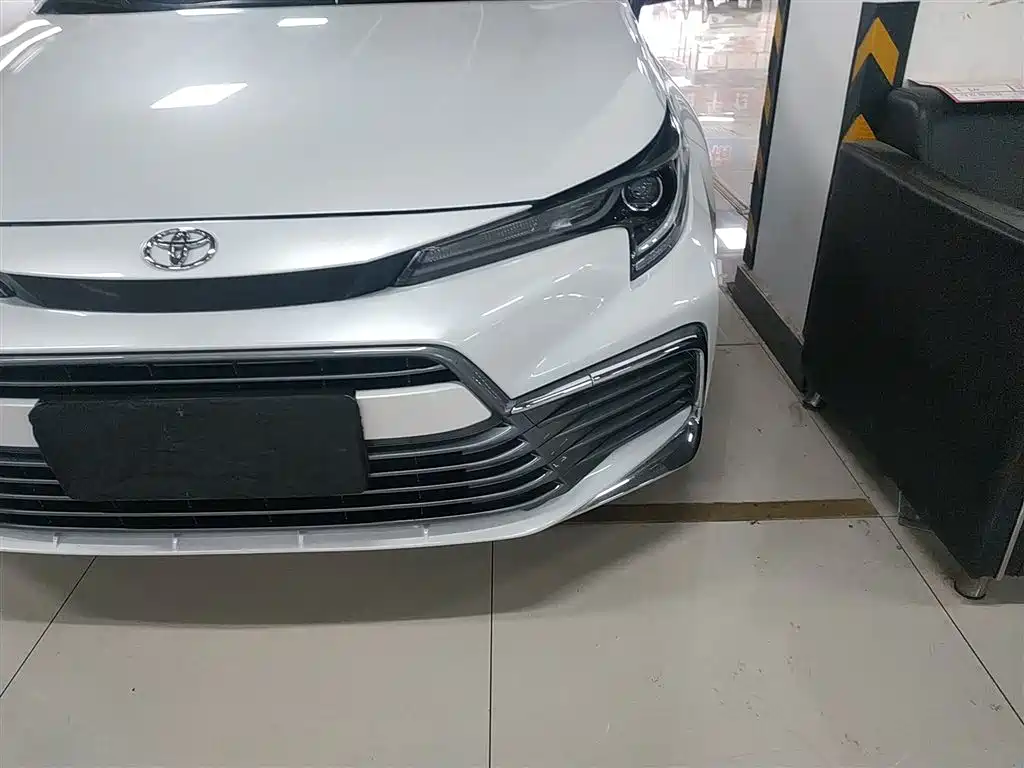 Toyota Levin GT 2023 2.0L Luxury Edition фото 18