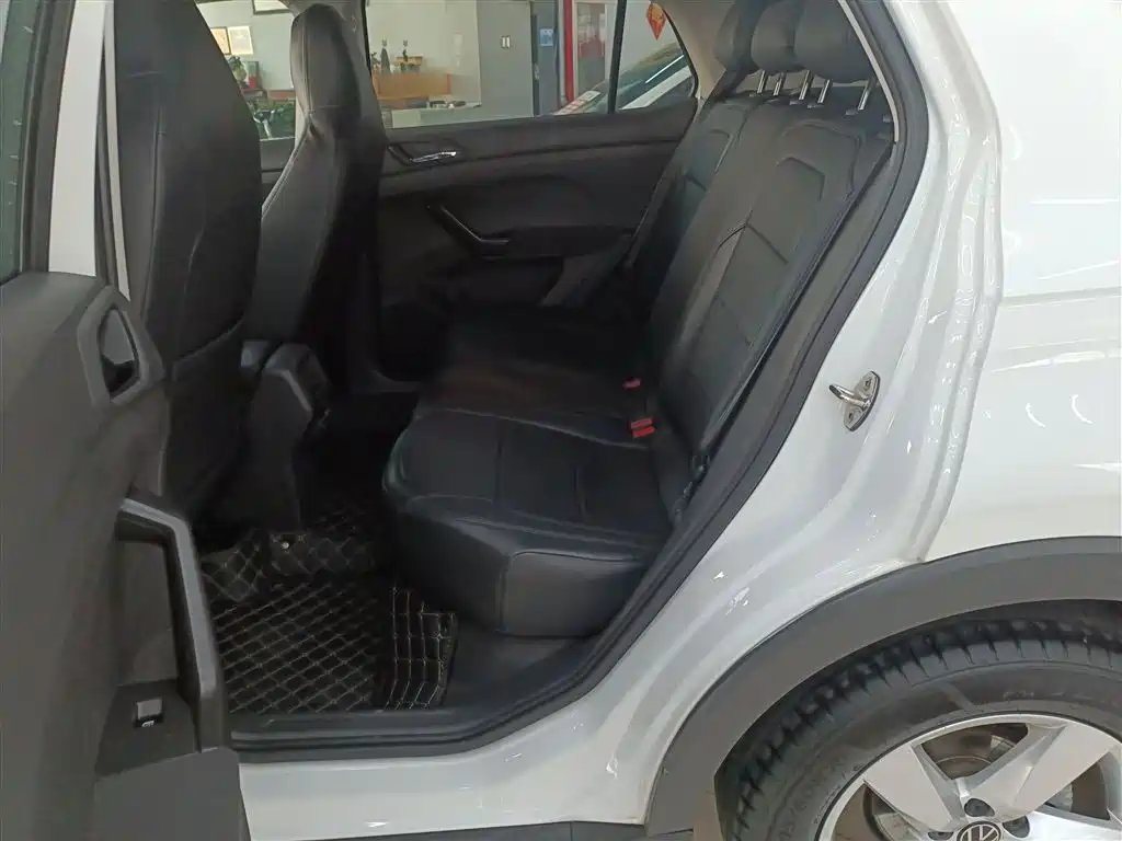 VOLKSWAGEN TU KAI
