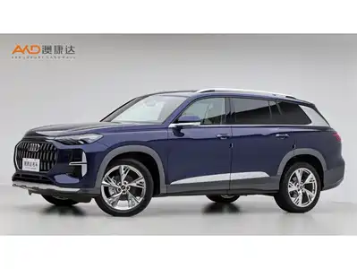 Audi Q6