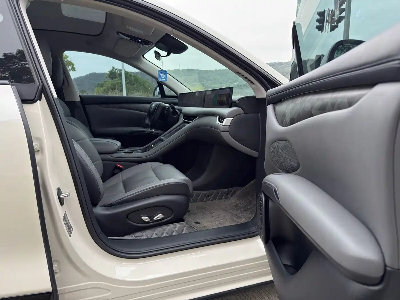 ZHIJI AUTOMOBILE ZHIJI LS6