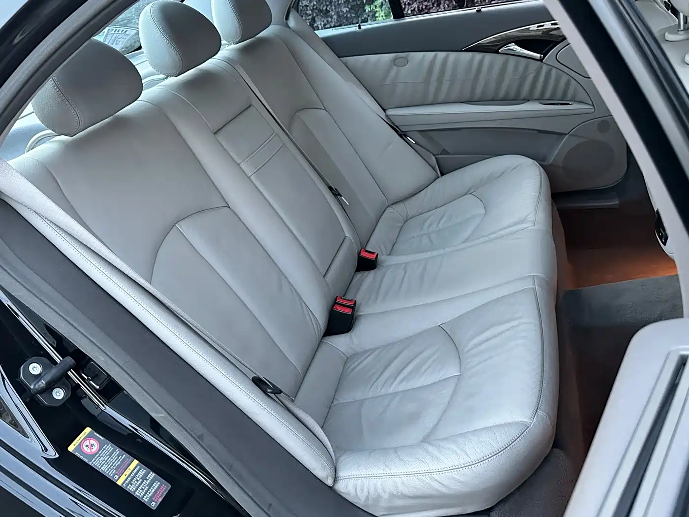 Mercedes-Benz E-Class 2008 Model E 280 Personality Sport Edition фото 16