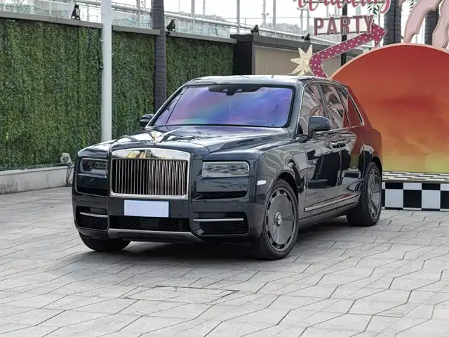 ROLLS-ROYCE CULLINAN