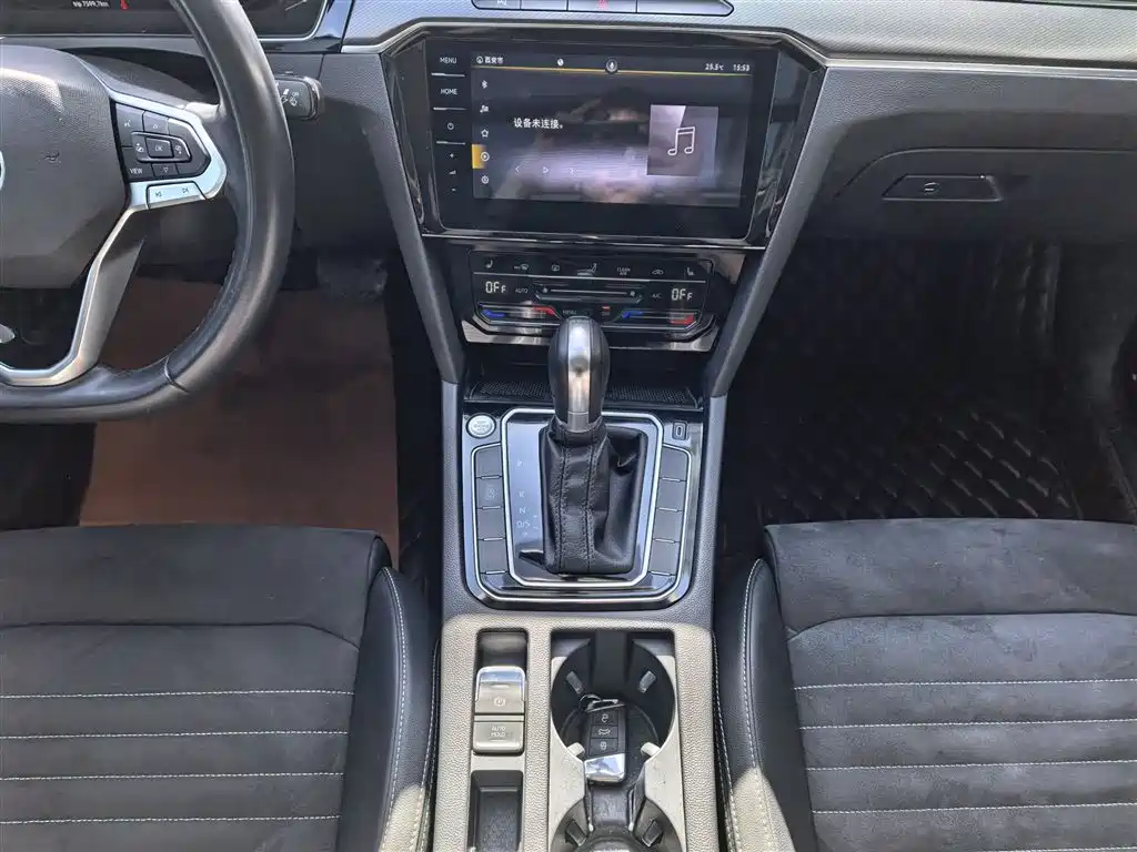Volkswagen Magotan 2020 330TSI DSG Luxury фото 17