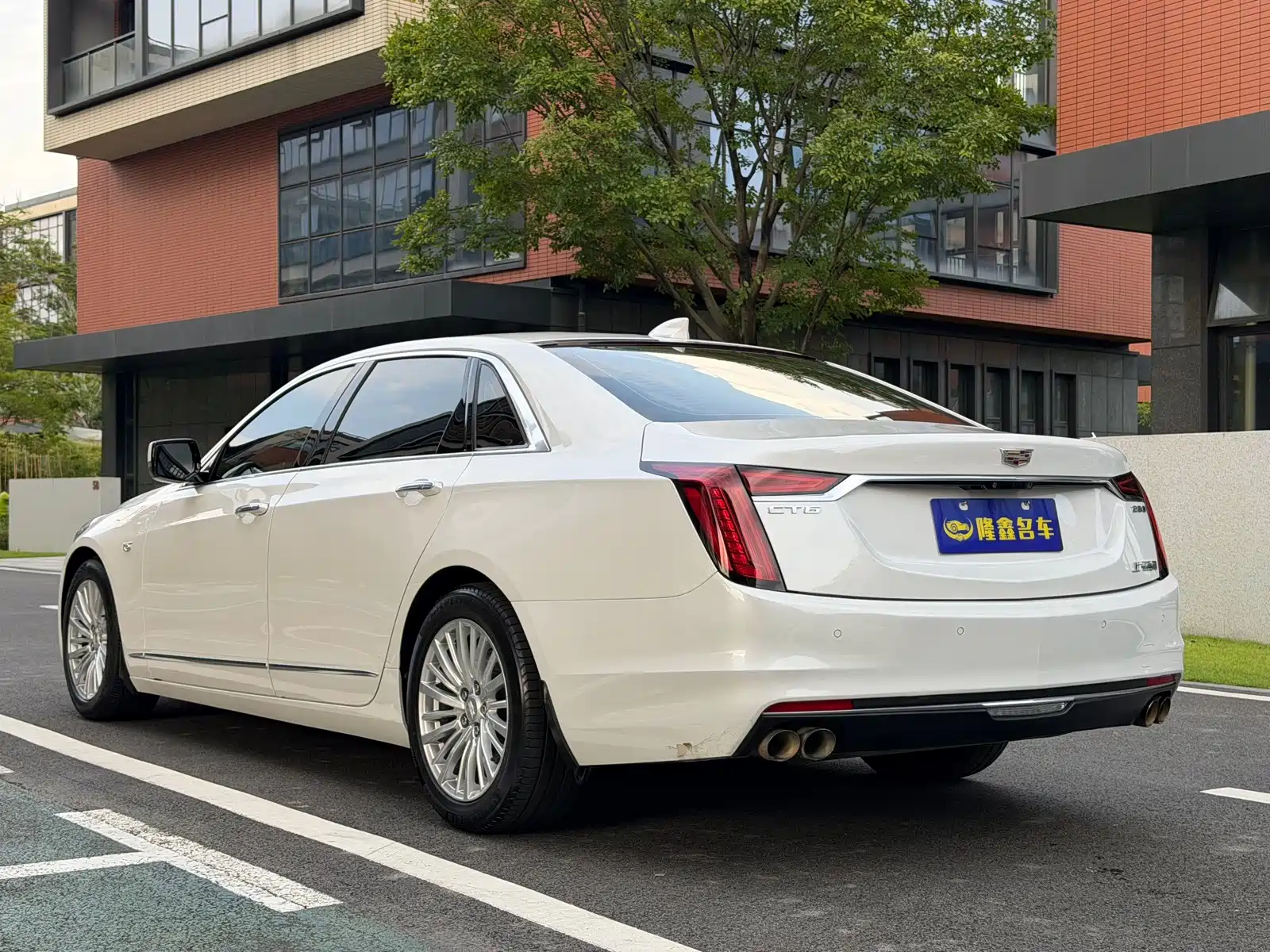 Фото 5 - Cadillac CT6
